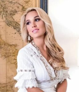 Amanda Ivanelli