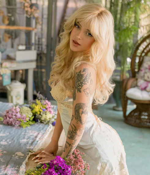 Darla Eliza