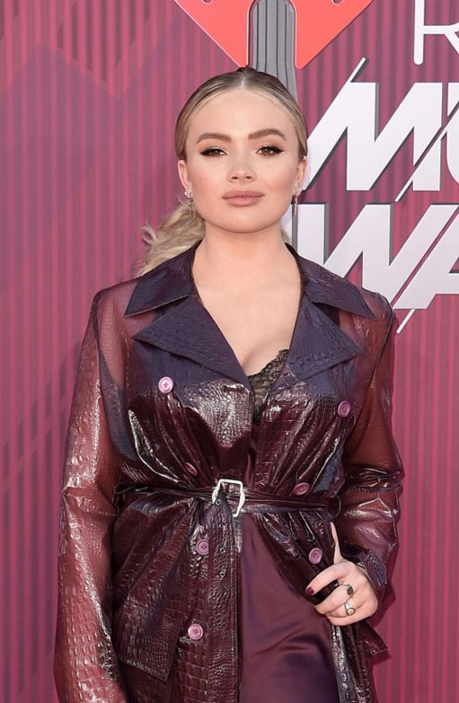 Natalie Alyn Lind